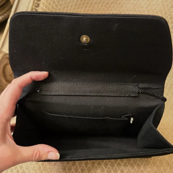 Elegant Black Clutch with Gold Accent - Picture 5 of 7